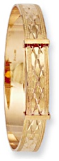 Gold bangle High polish 9ct gold Babies wide crosshatch adjustable 49 to 56mm, 7.0 grams.